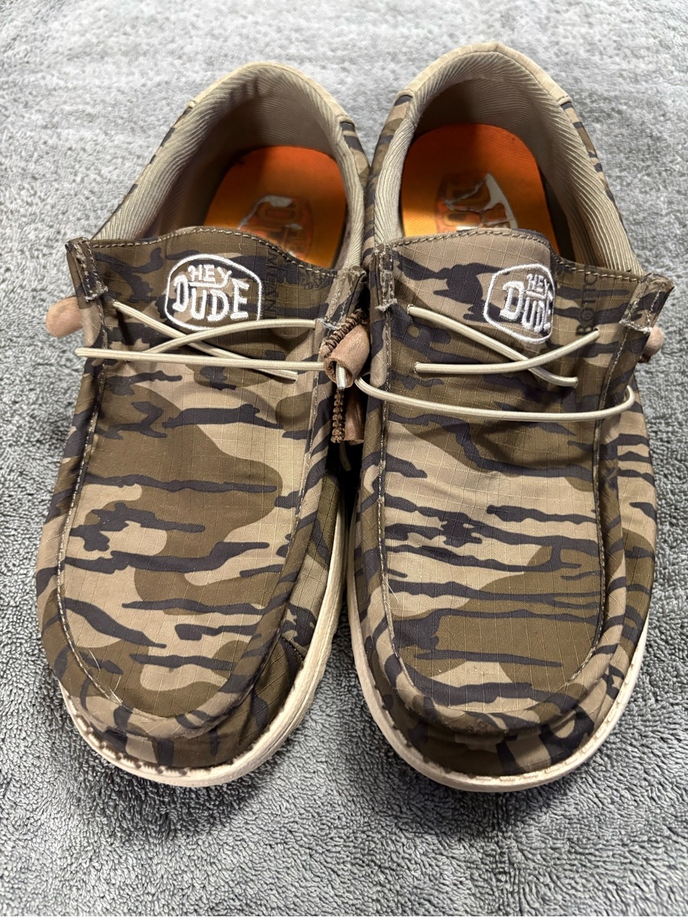 Hey Dude Wally Mossy Oak Bottomland Men’s 9 Camo Slip On